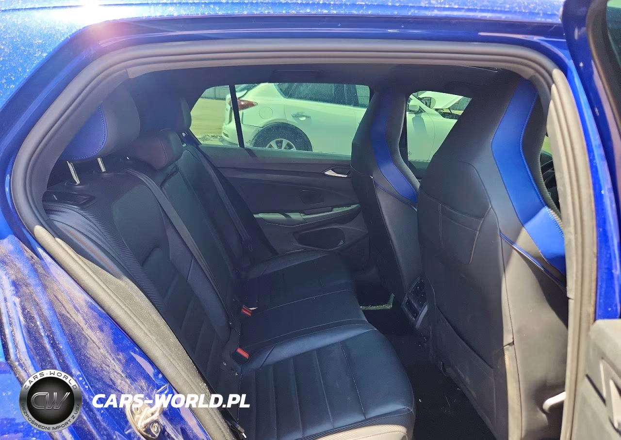 2024 Volkswagen Golf R VIN:WVWFB7CD1RW220382 - 10