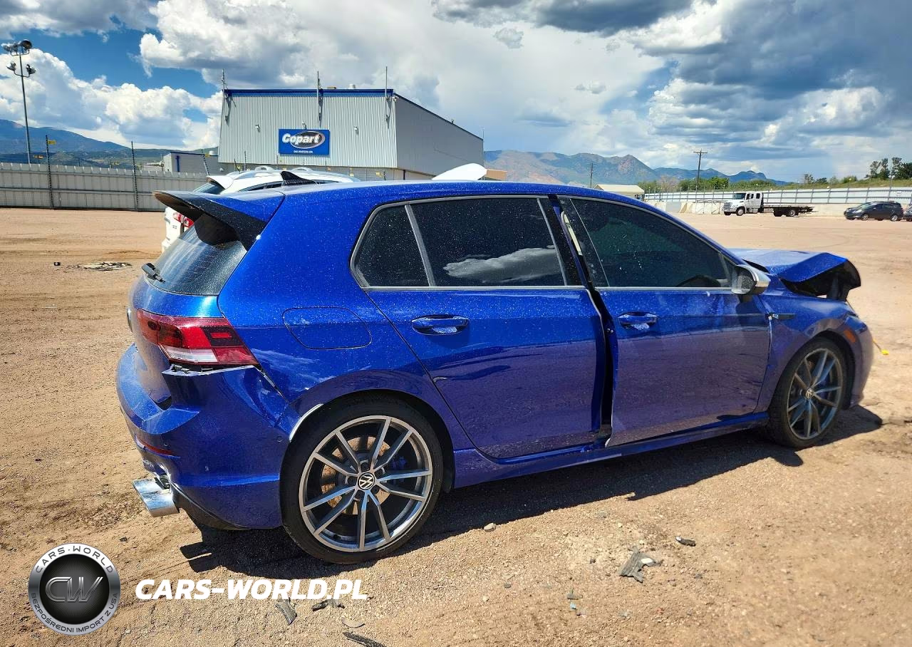 2024 Volkswagen Golf R VIN:WVWFB7CD1RW220382 - 3