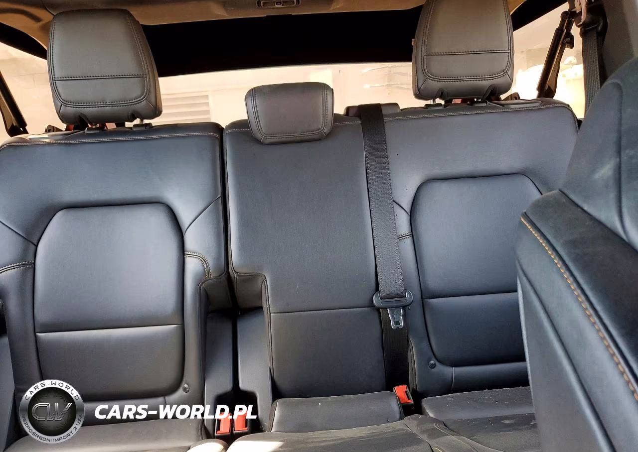 2021 Ford Bronco Base VIN:1FMEE5DP4MLA93083 - 10