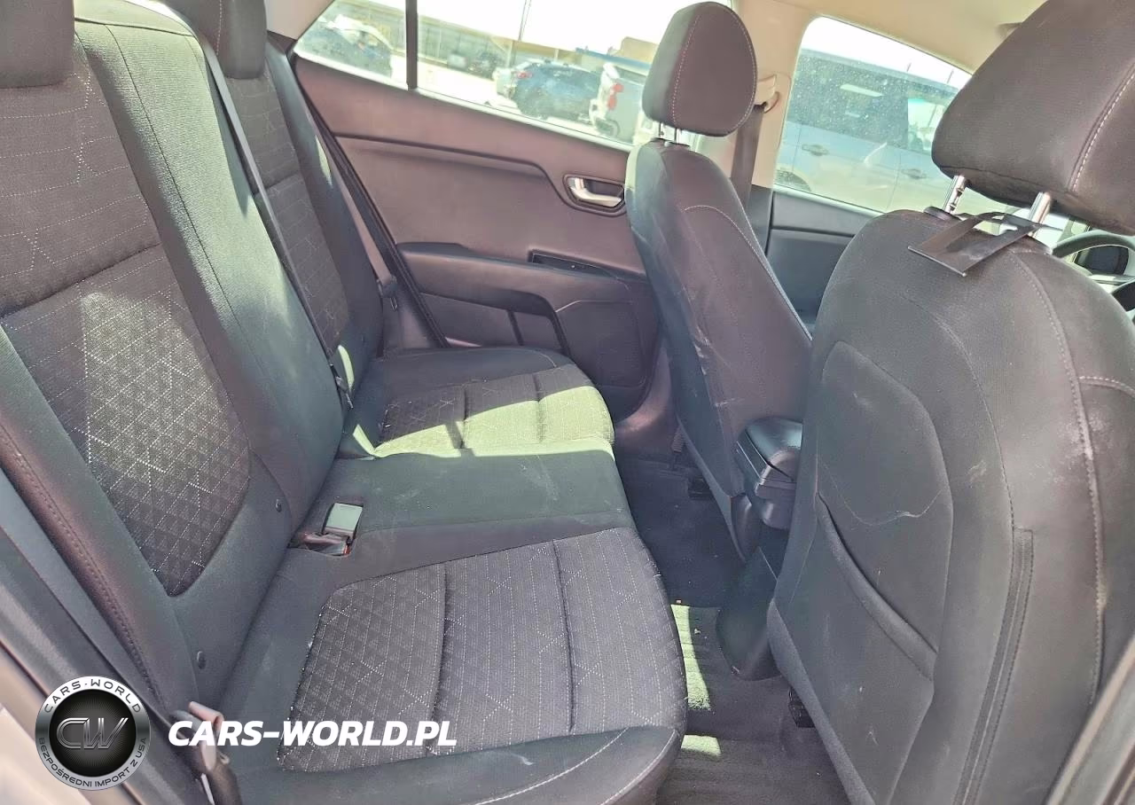 2019 Kia Rio S VIN:3KPA24AB9KE211925 - 10