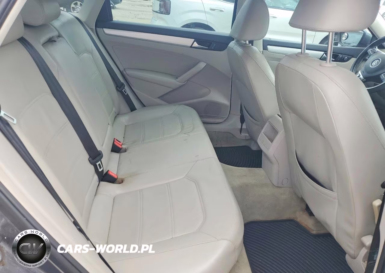 2012 Volkswagen Passat Se VIN:1VWBN7A32CC086973 - 10