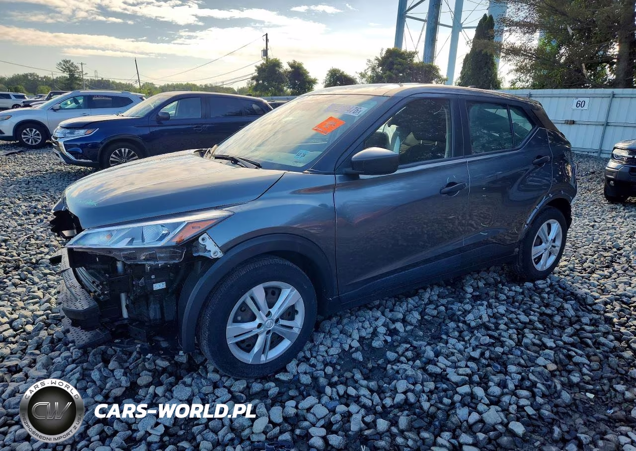 2021 Nissan Kicks S