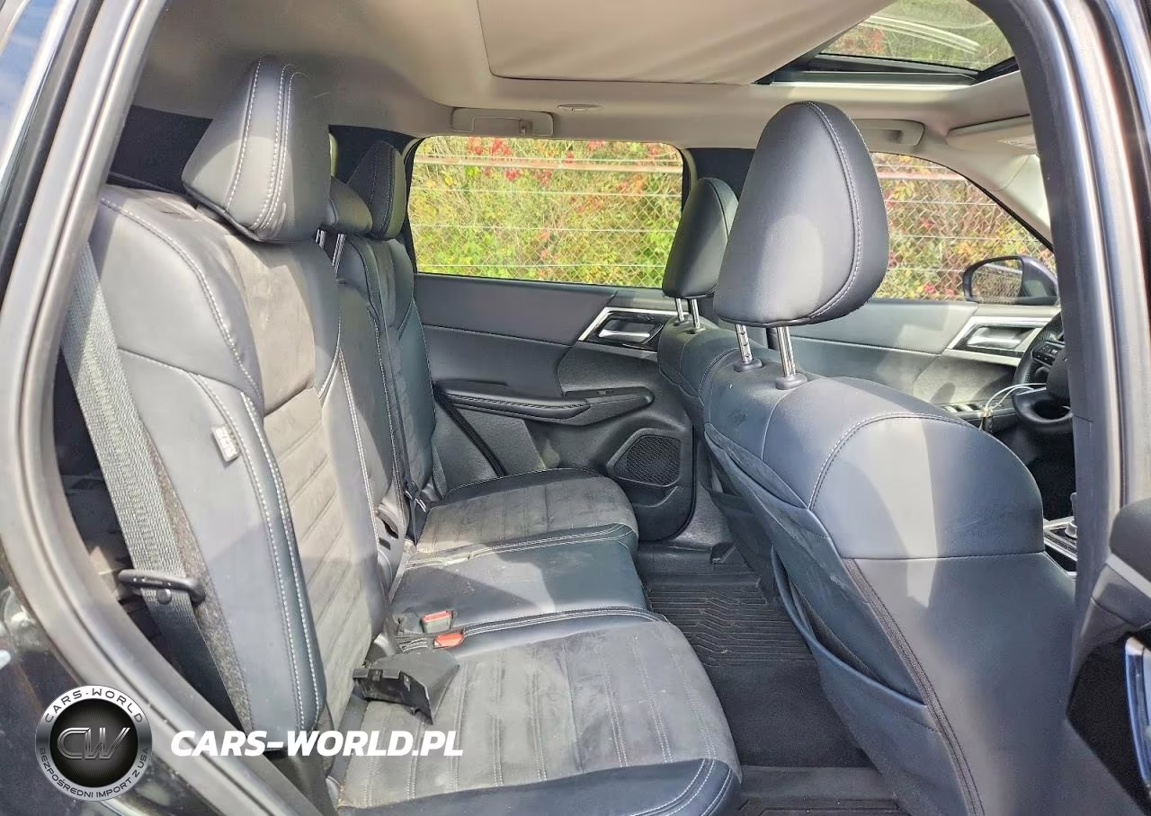 2024 Mitsubishi Outlander Se VIN:JA4J4VA8XRZ028580 - 11