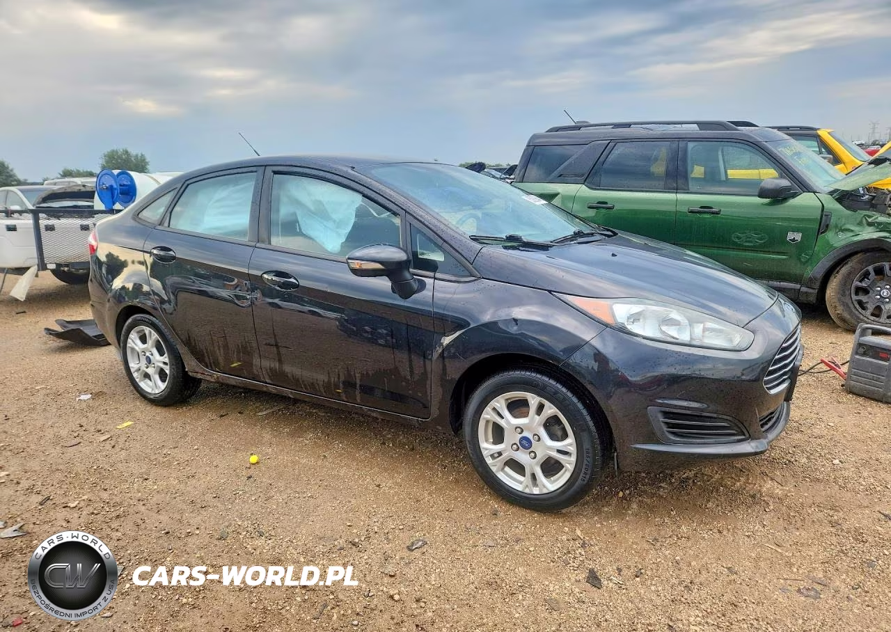 2015 Ford Fiesta Se VIN:3FADP4BJ5FM114288 - 4
