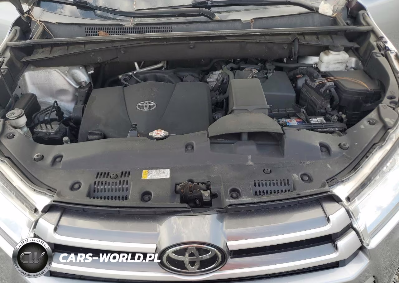 2019 Toyota Highlander Xle VIN:5TDJZRFH0KS732964 - 12