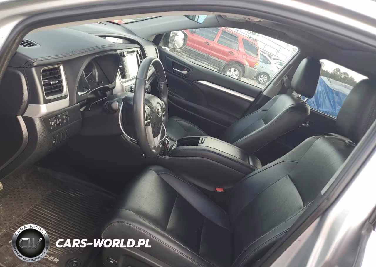 2019 Toyota Highlander Xle VIN:5TDJZRFH0KS732964 - 7