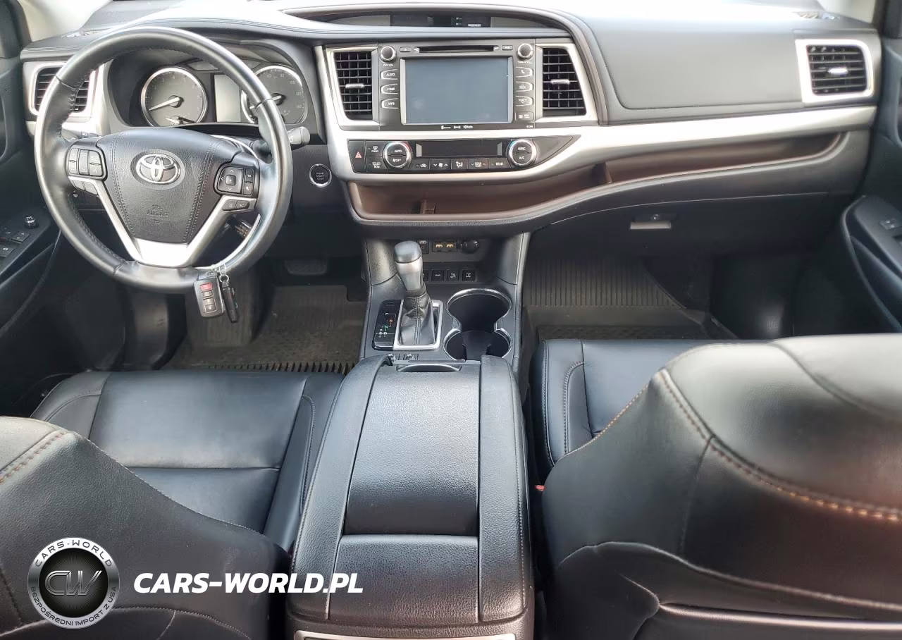 2019 Toyota Highlander Xle VIN:5TDJZRFH0KS732964 - 8