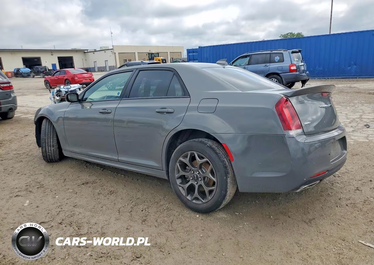 2017 Chrysler 300 S VIN:2C3CCAGG7HH586978 - 2