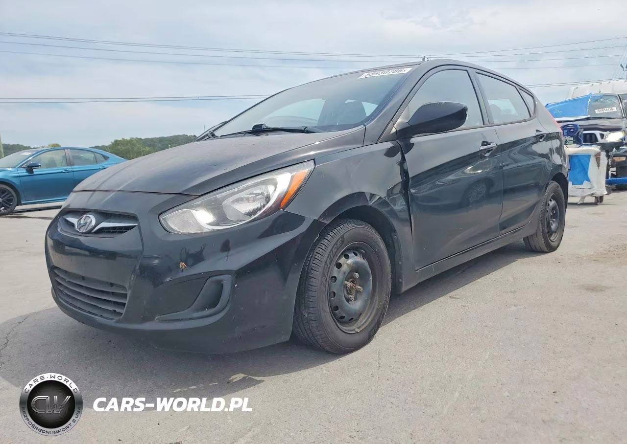 2013 Hyundai Accent VIN:KMHCT5AE3DU135799 - 1