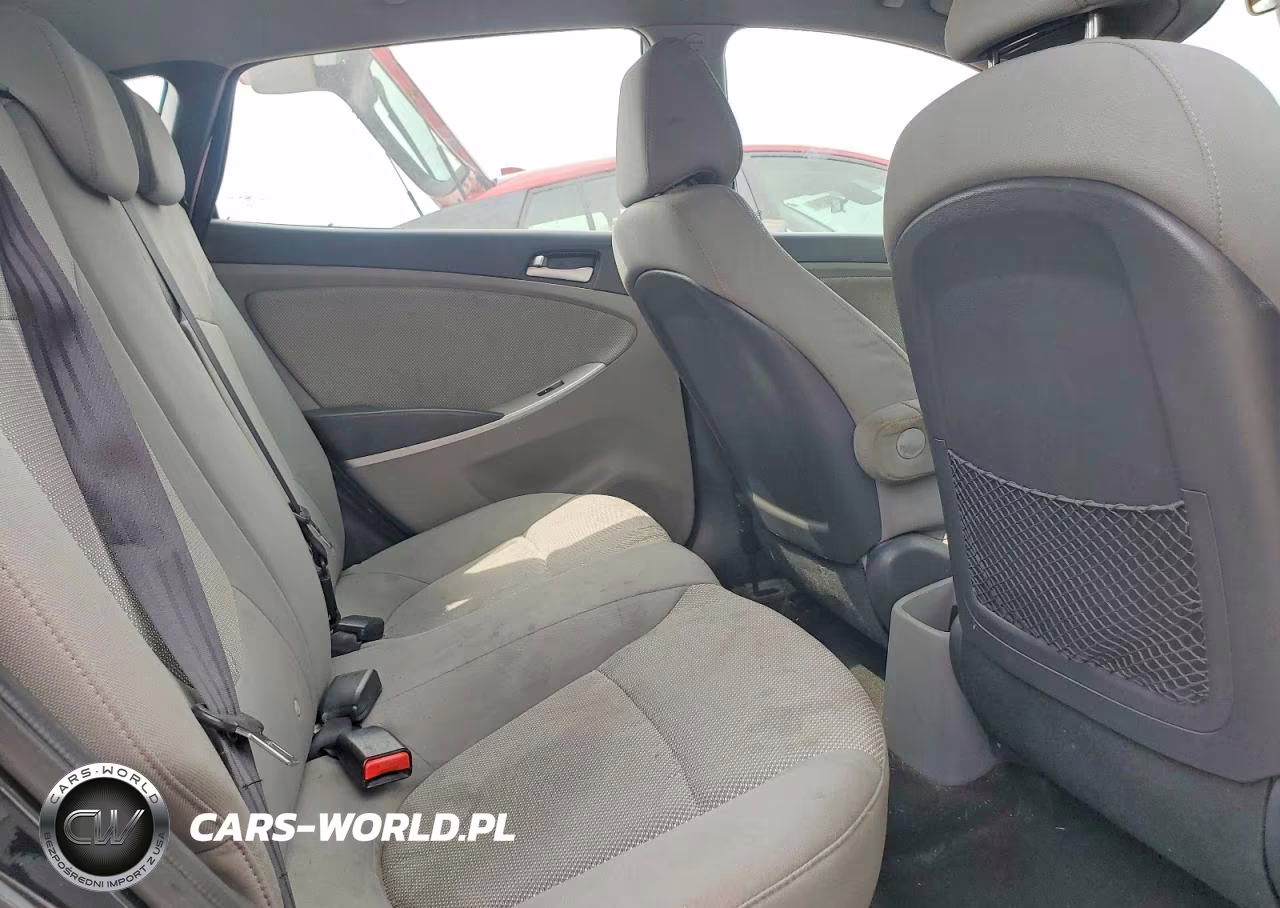2013 Hyundai Accent VIN:KMHCT5AE3DU135799 - 10