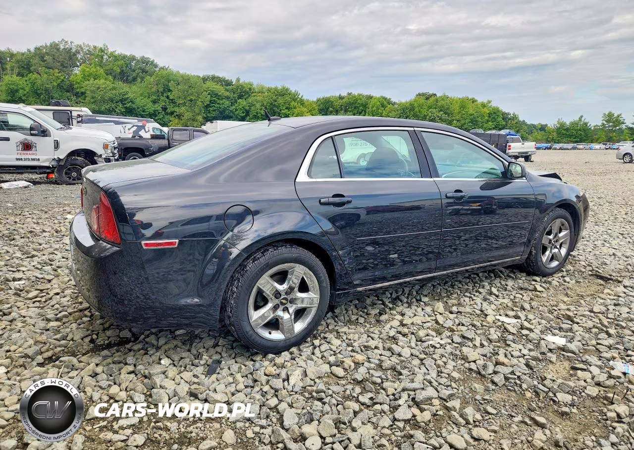2010 Chevrolet Malibu 1Lt VIN:1G1ZC5EB4AF233084 - 3