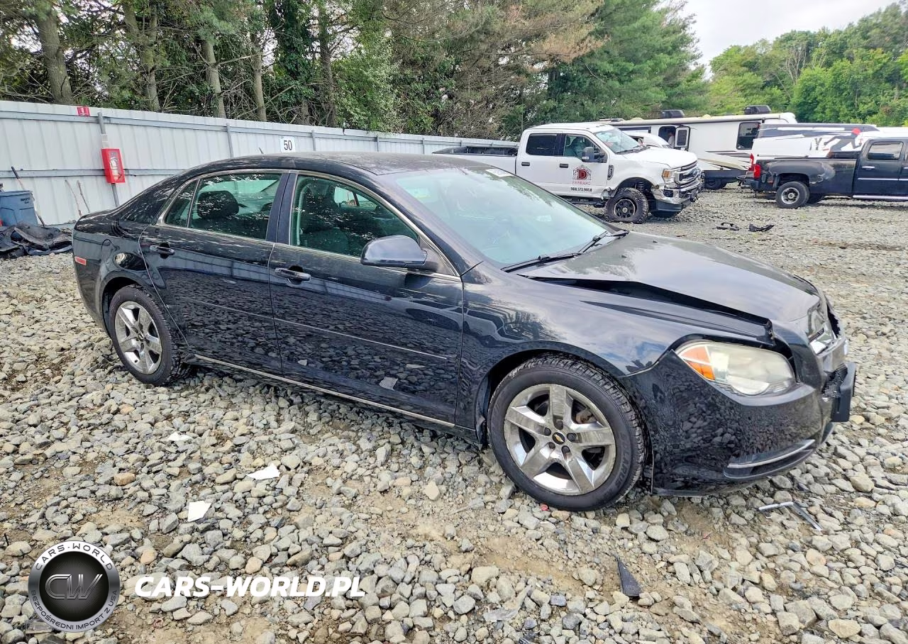2010 Chevrolet Malibu 1Lt VIN:1G1ZC5EB4AF233084 - 4