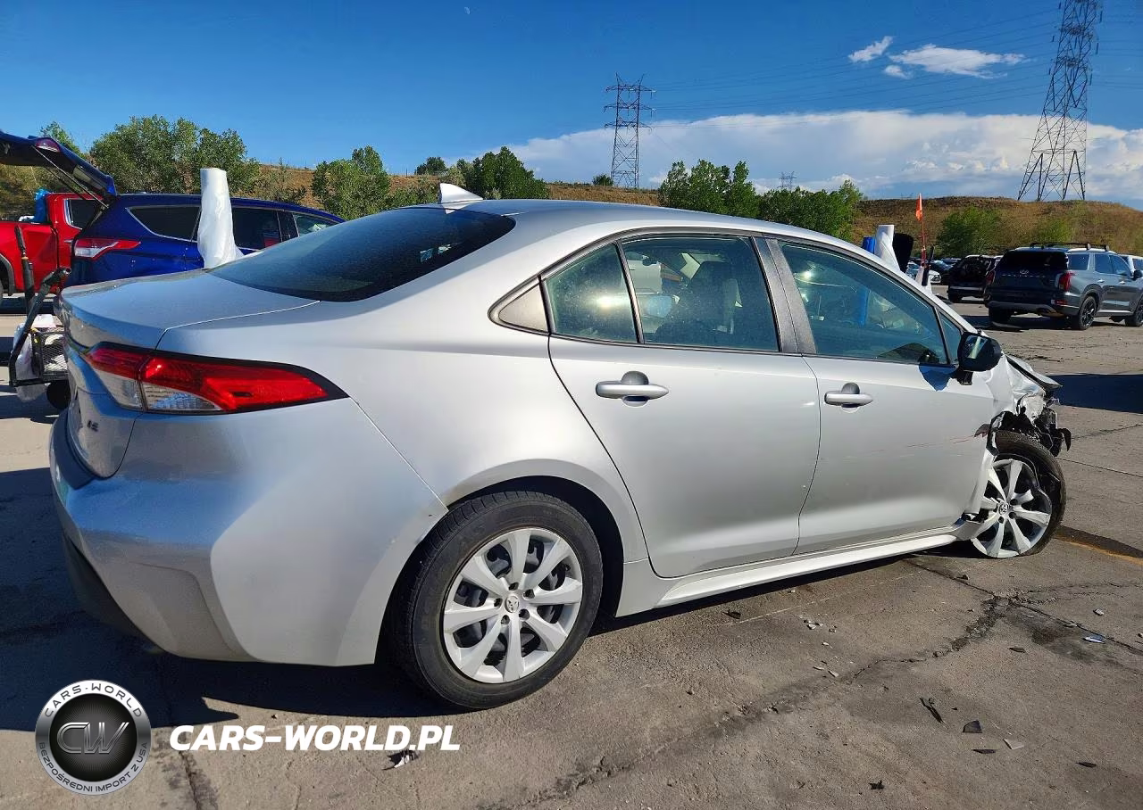 2023 Toyota Corolla Le VIN:JTDB4MEE7P3001390 - 3