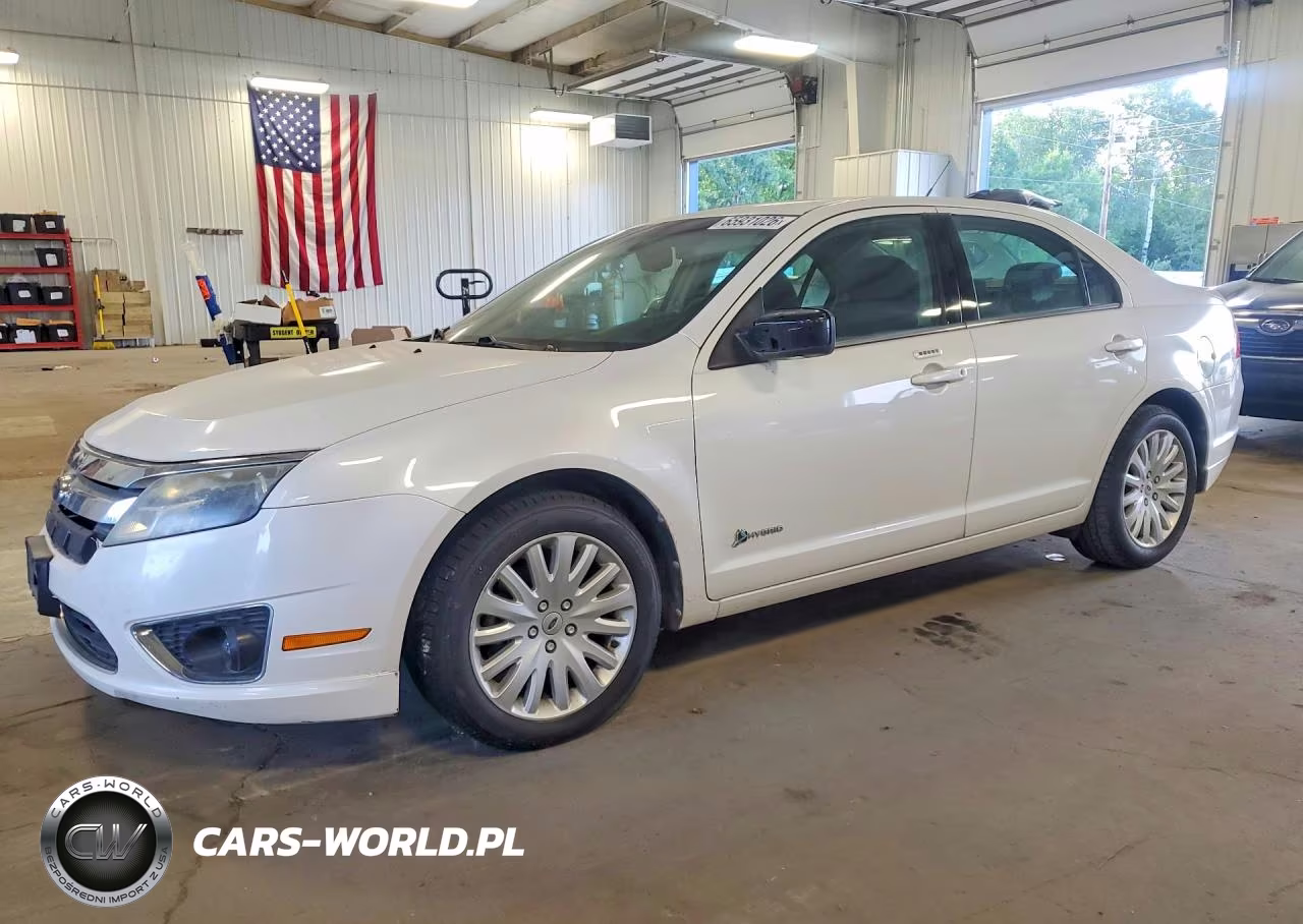 2010 Ford Fusion Hybrid – zdjęcie 1 z 12