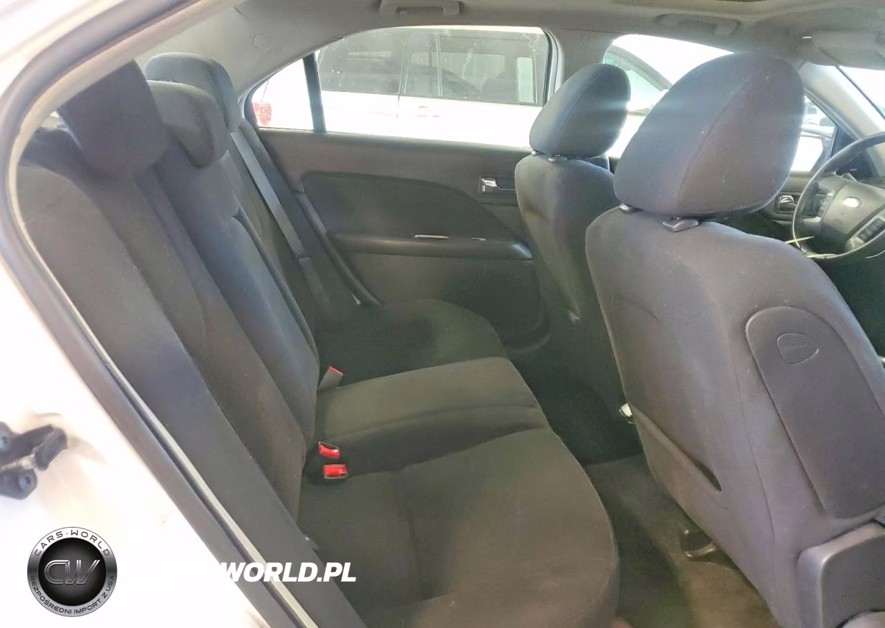 2010 Ford Fusion Hybrid VIN:3FADP0L34AR128848 - 10