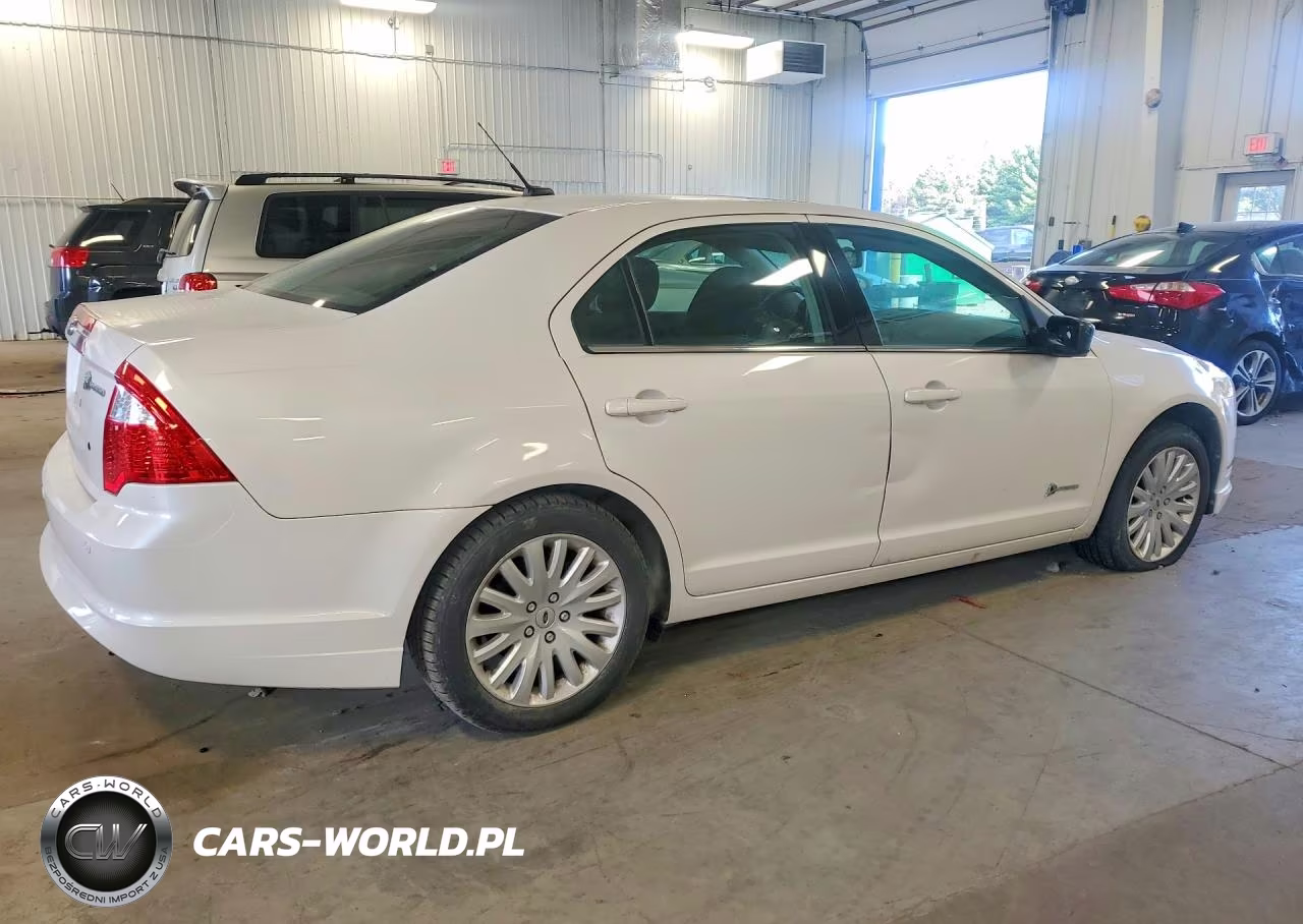 2010 Ford Fusion Hybrid VIN:3FADP0L34AR128848 - 3