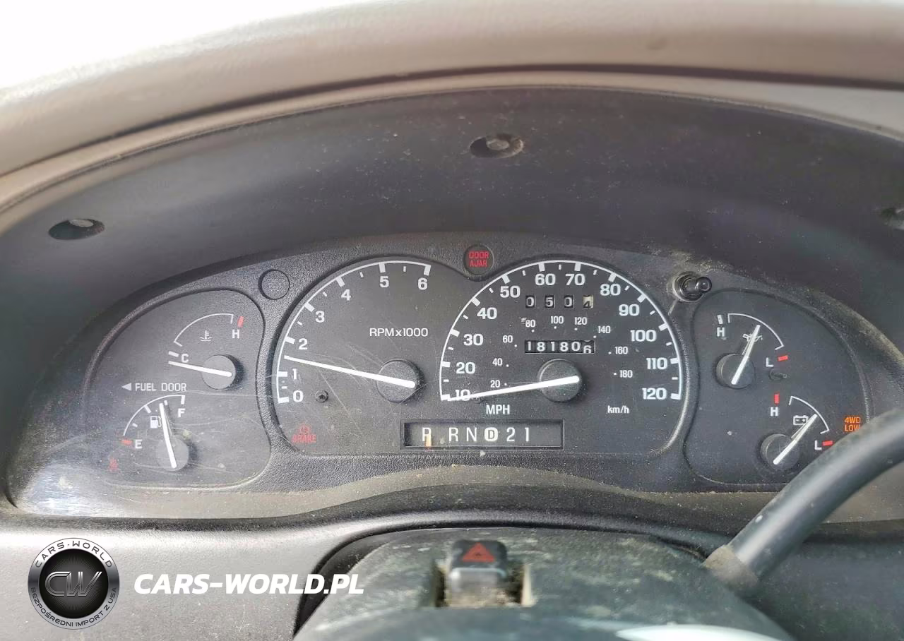 2000 Ford Ranger Super Cab VIN:1FTZR15X6YPA00483 - 9