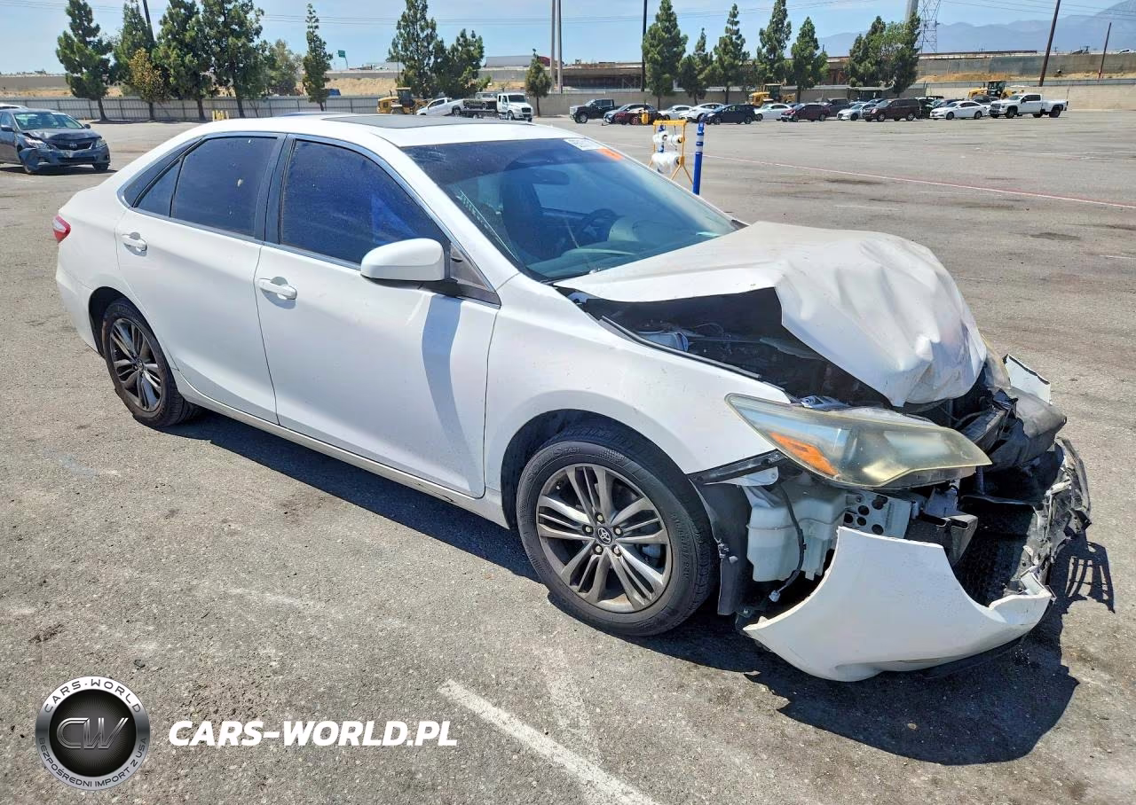 2017 Toyota Camry Se VIN:4T1BF1FK9HU345680 - 4