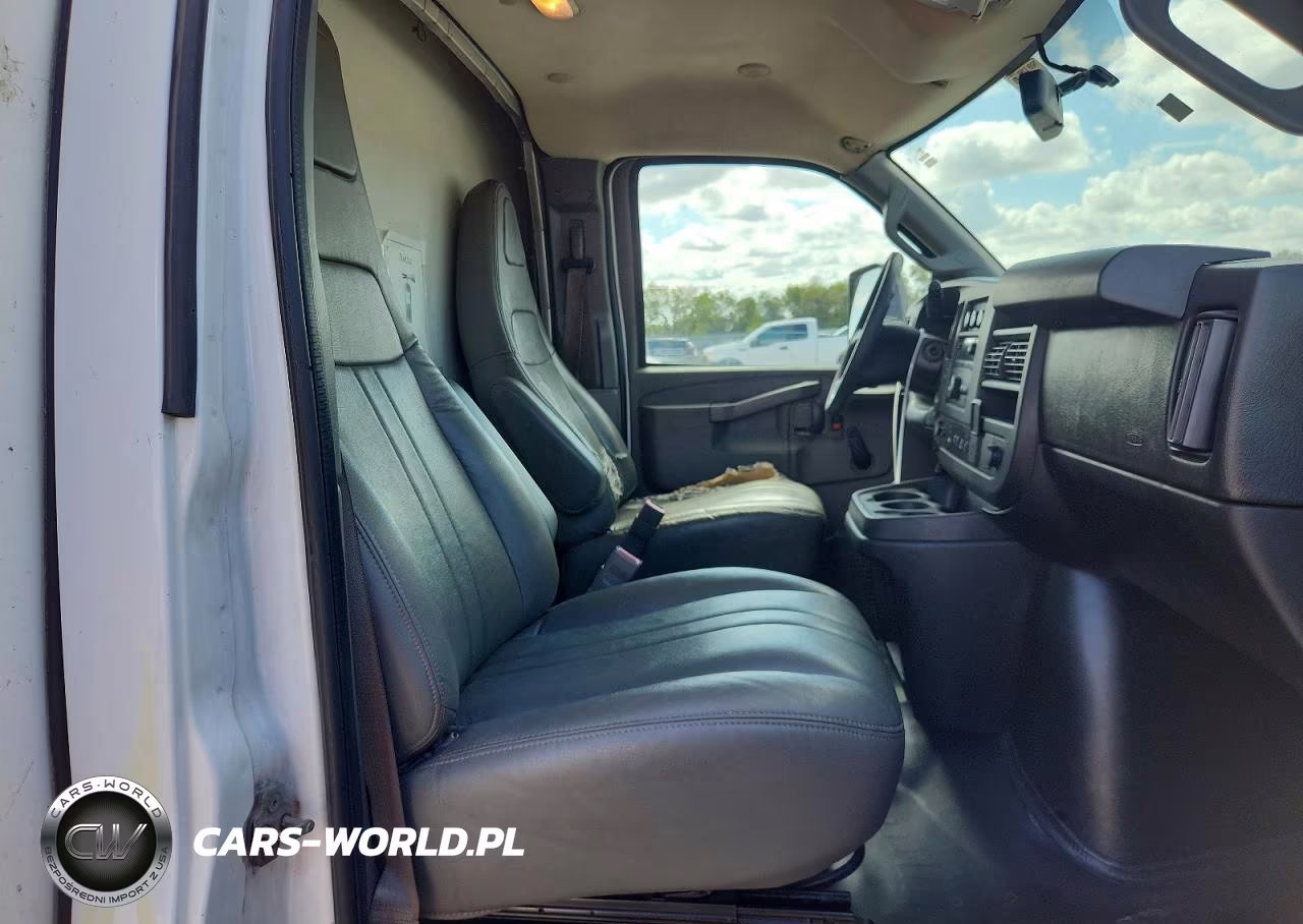 2020 Chevrolet Express G4500 VIN:1HA6GUCG5LN012251 - 10