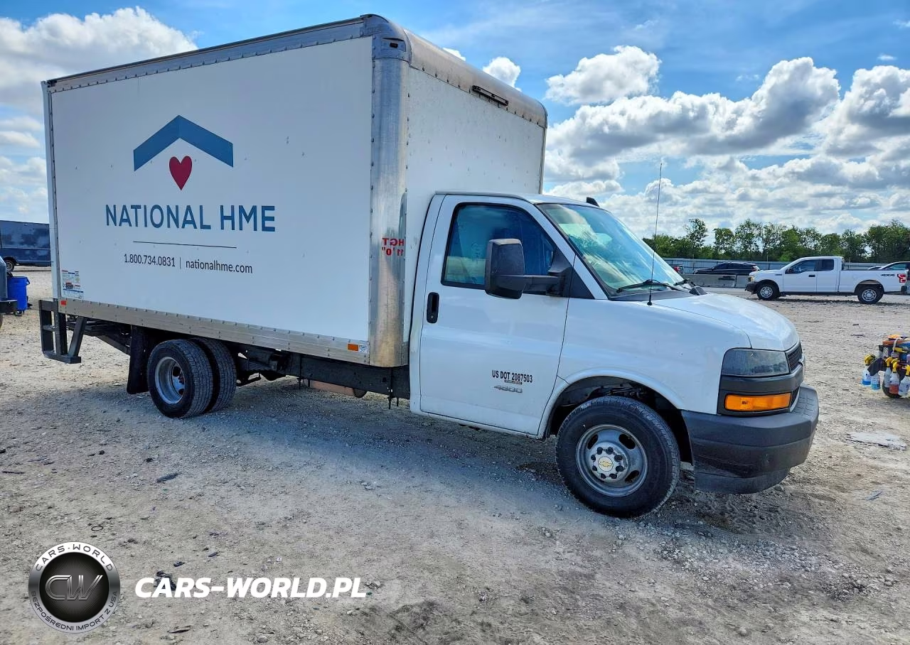 2020 Chevrolet Express G4500 VIN:1HA6GUCG5LN012251 - 4