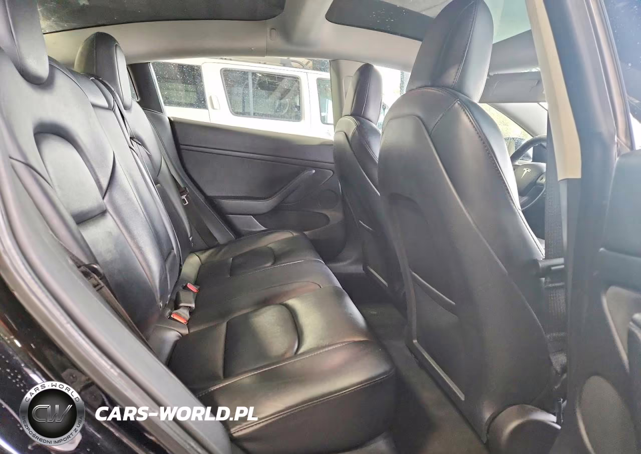 2022 Tesla Model 3 VIN:5YJ3E1EAXNF285630 - 10