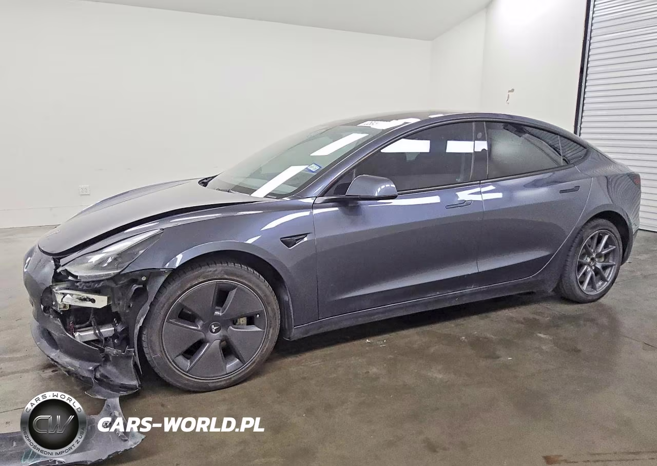 2023 Tesla Model 3 – zdjęcie 1 z 13