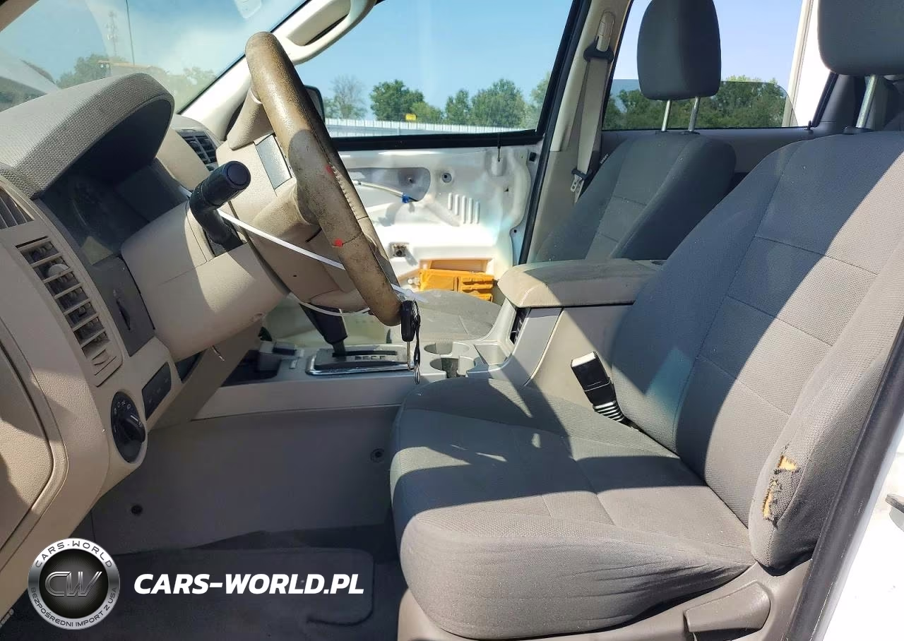 2009 Ford Escape Hybrid VIN:1FMCU49399KA25434 - 7