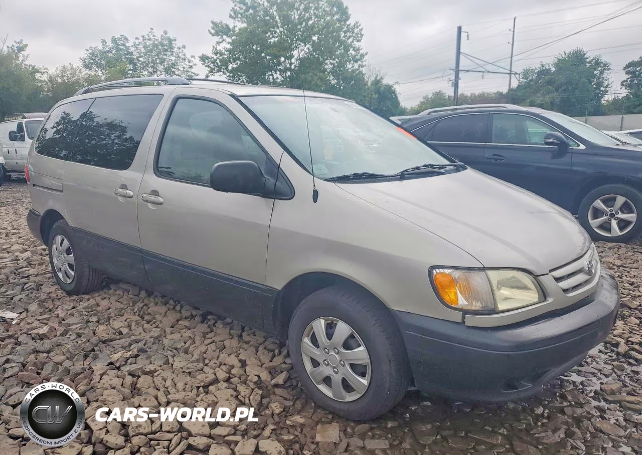 2001 Toyota Sienna Le VIN:4T3ZF13C51U326648 - 4