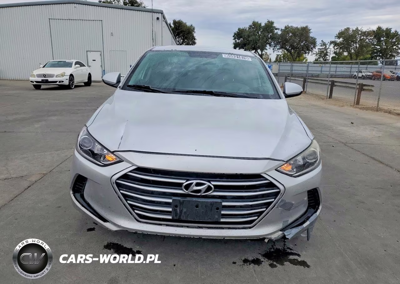2018 Hyundai Elantra Sel VIN:5NPD84LF2JH246974 - 5