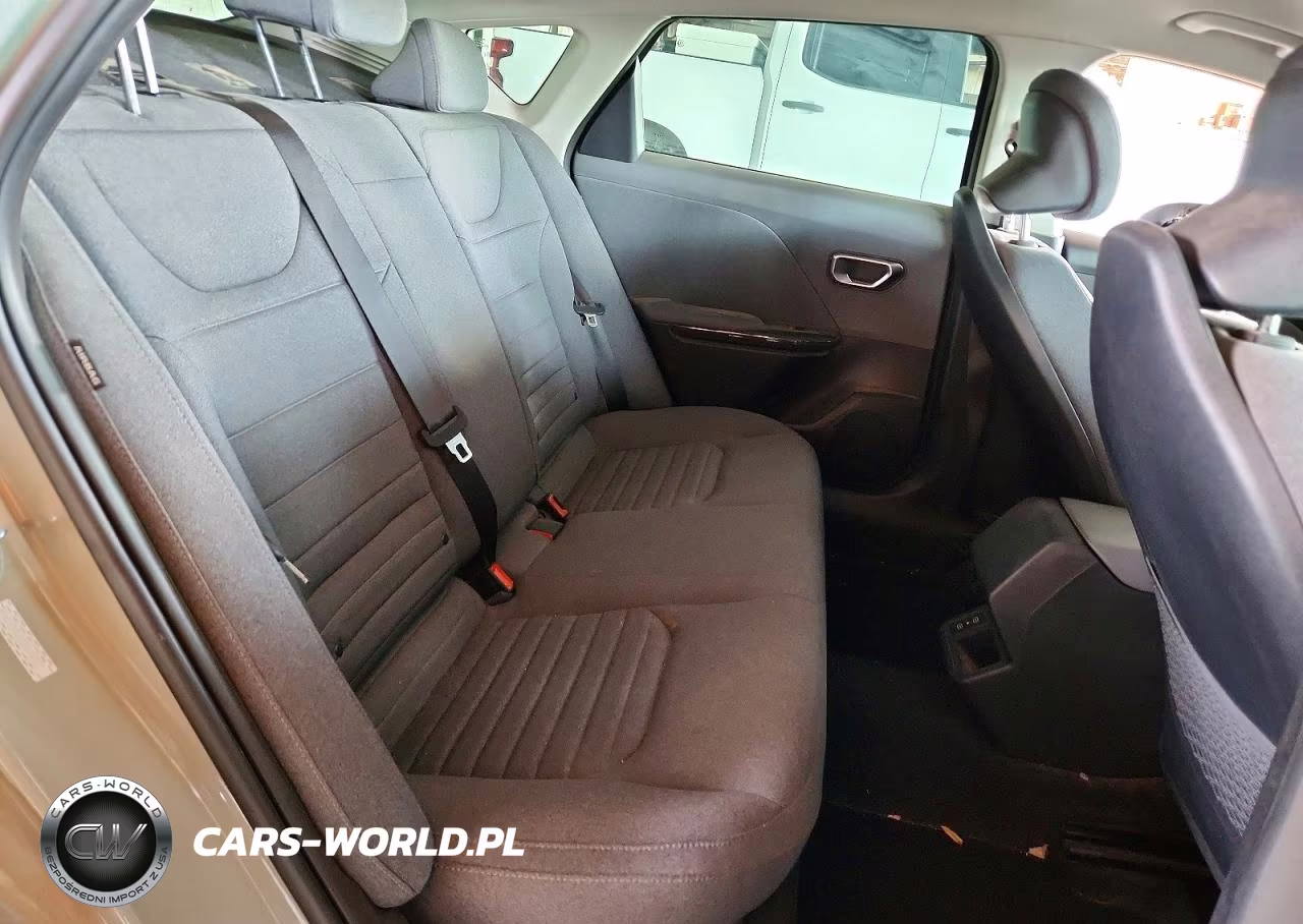 2025 Kia K4 Ex VIN:3KPFU4DE4SE142471 - 10