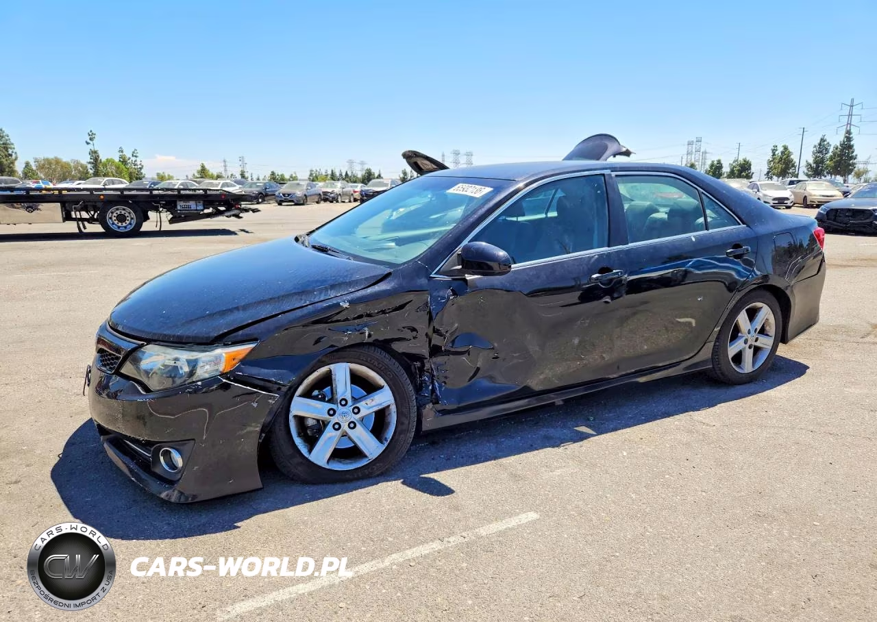 2012 Toyota Camry Se – zdjęcie 1 z 12