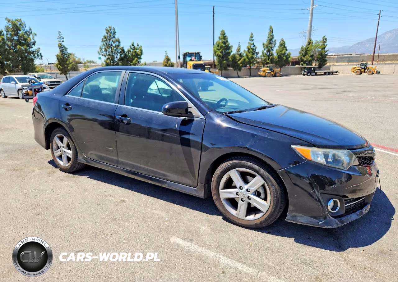 2012 Toyota Camry Se VIN:4T1BF1FK1CU104706 - 4