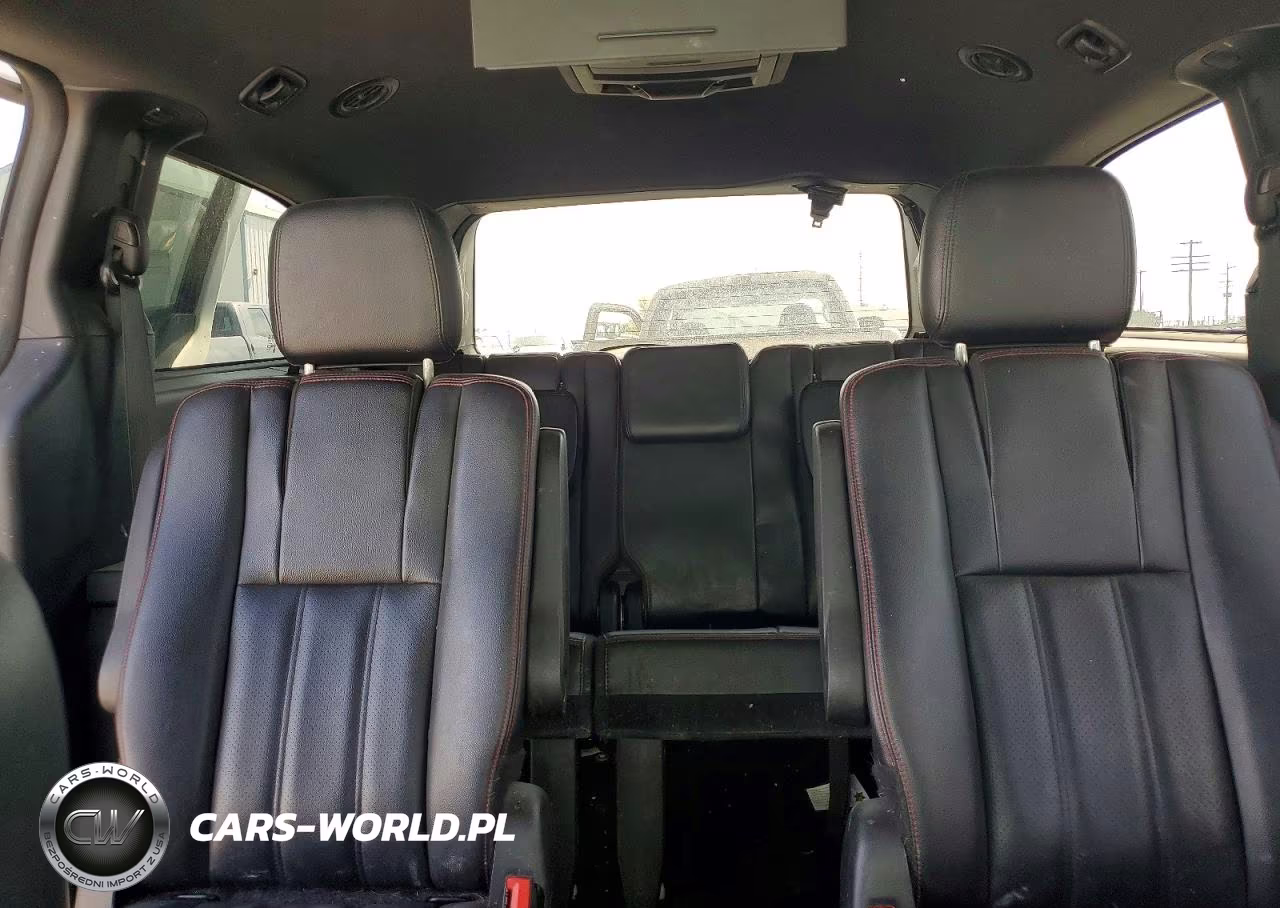 2018 Dodge Grand Caravan Gt VIN:2C4RDGEG4JR224261 - 10