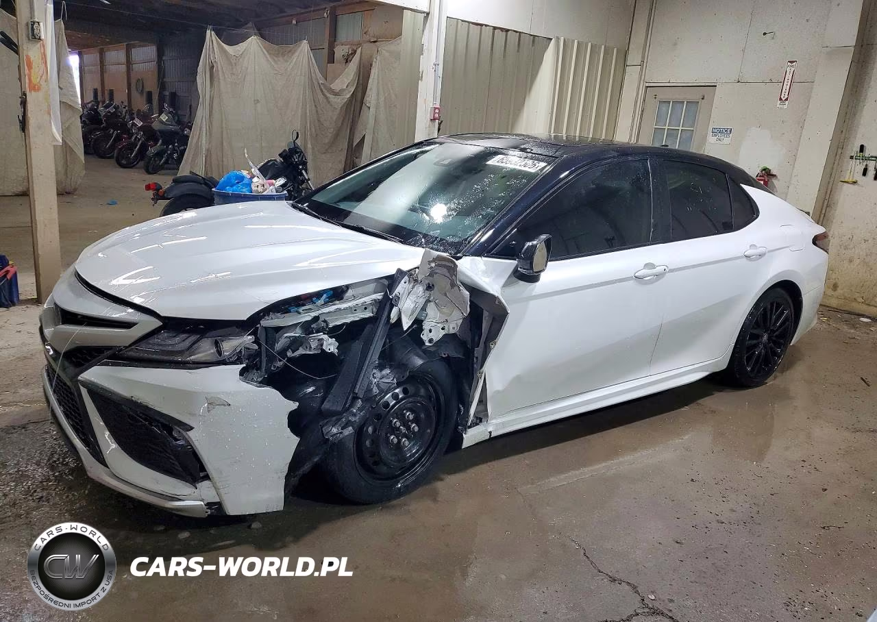 2023 Toyota Camry Xse