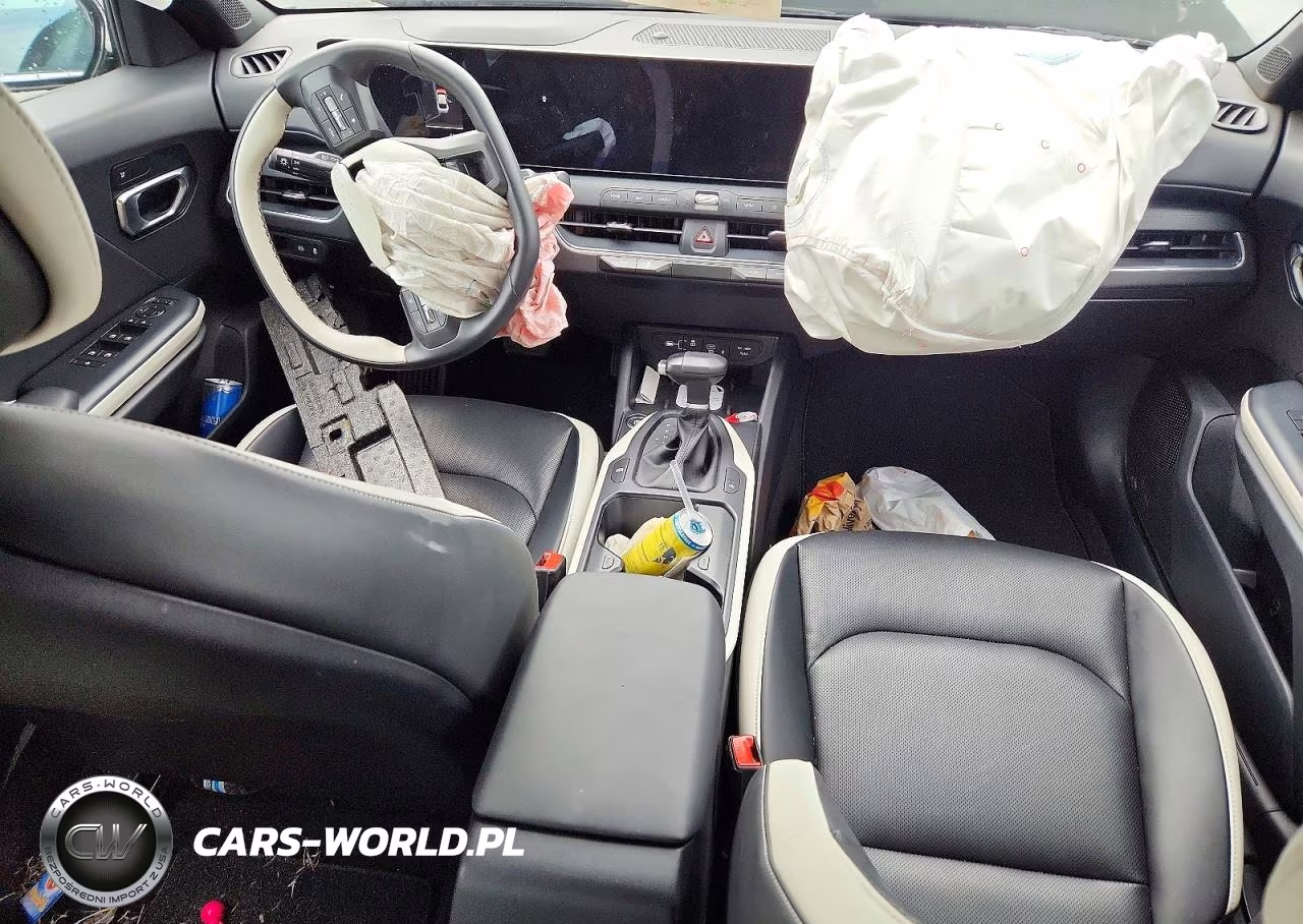 2026 Kia K4 Gt Line VIN:3KPFW4DE9TE291440 - 8