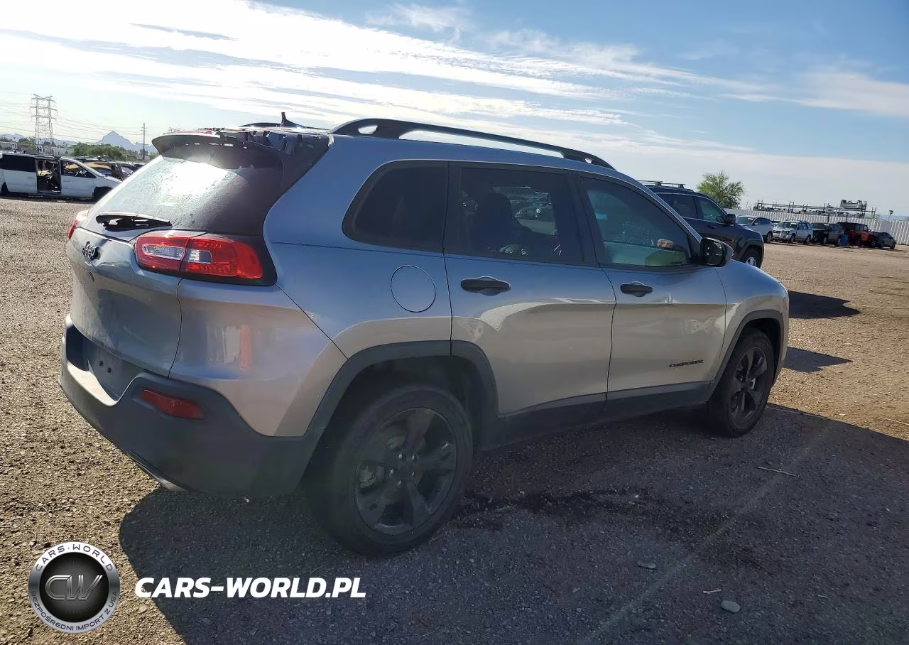 2016 Jeep Cherokee Sport VIN:1C4PJLAS3GW376048 - 3