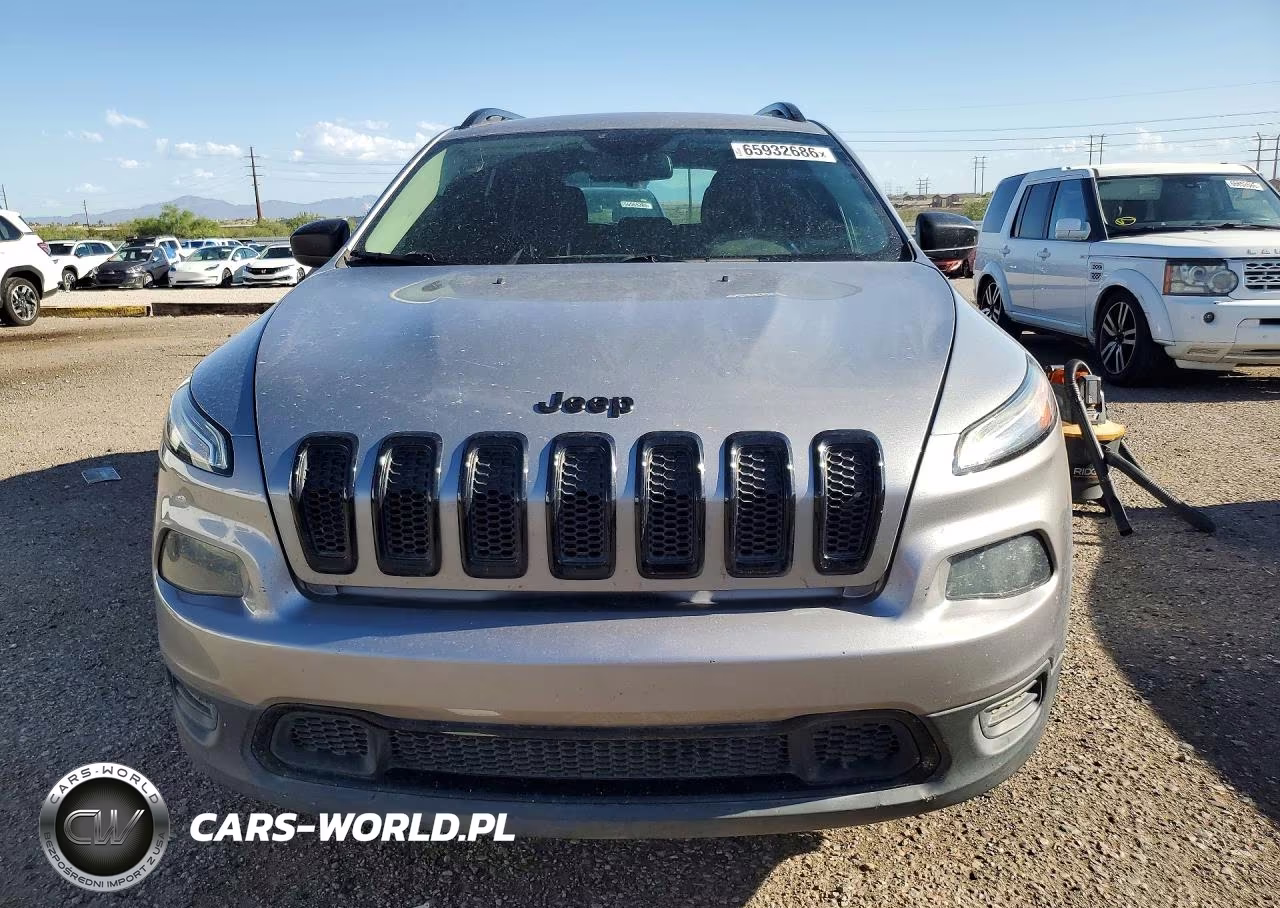 2016 Jeep Cherokee Sport VIN:1C4PJLAS3GW376048 - 5