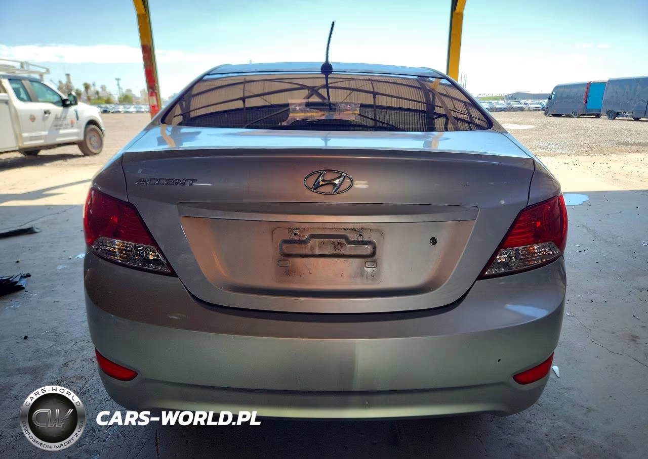 2013 Hyundai Accent Gls VIN:KMHCT4AEXDU558129 - 6