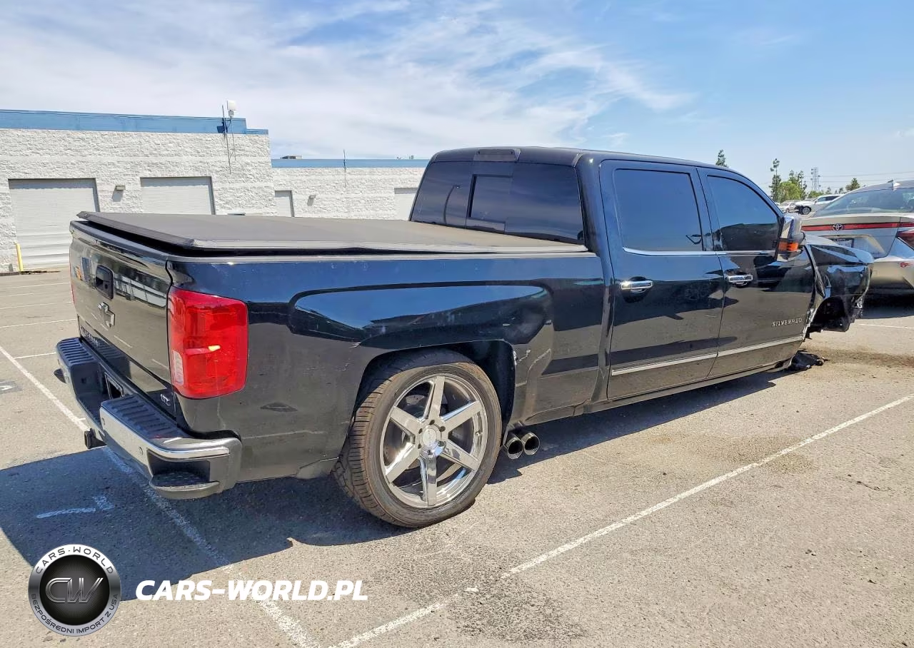 2018 Chevrolet Silverado C1500 Ltz VIN:3GCUCSEJ1JG228253 - 3