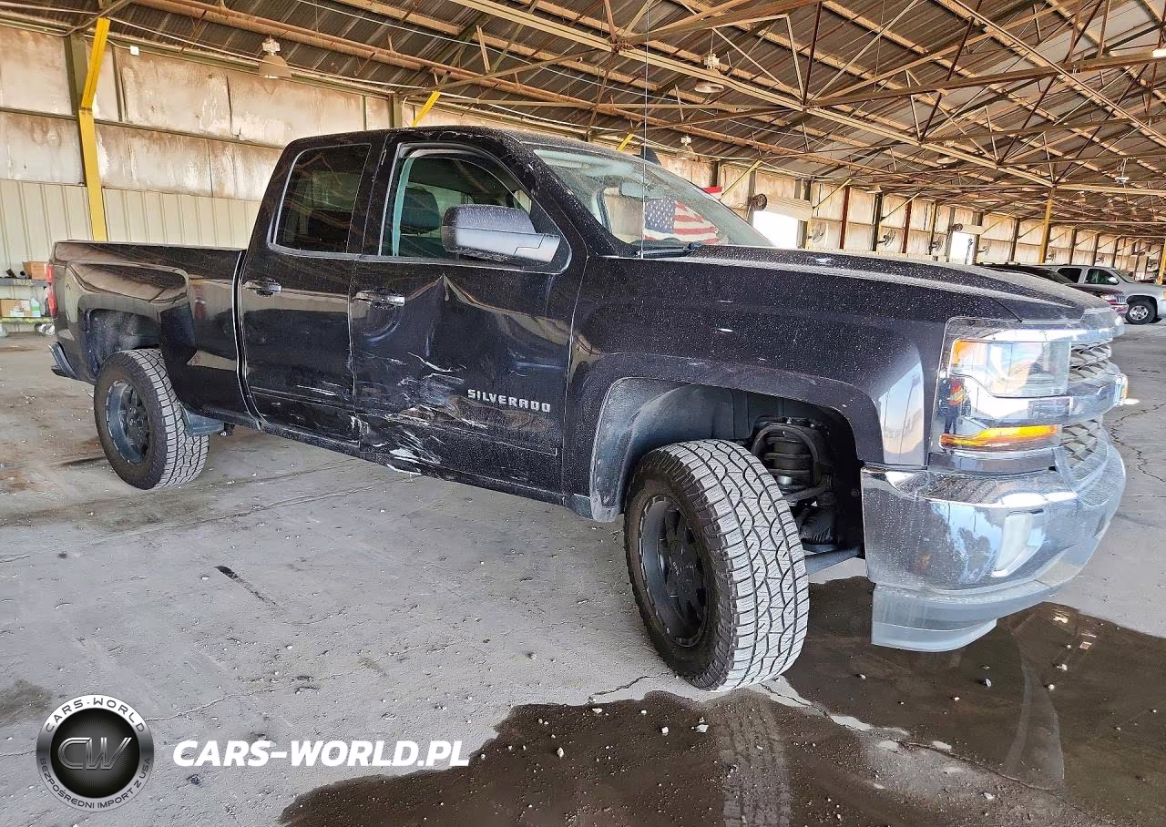 2016 Chevrolet Silverado C1500 Lt VIN:1GCRCREC5GZ348517 - 4