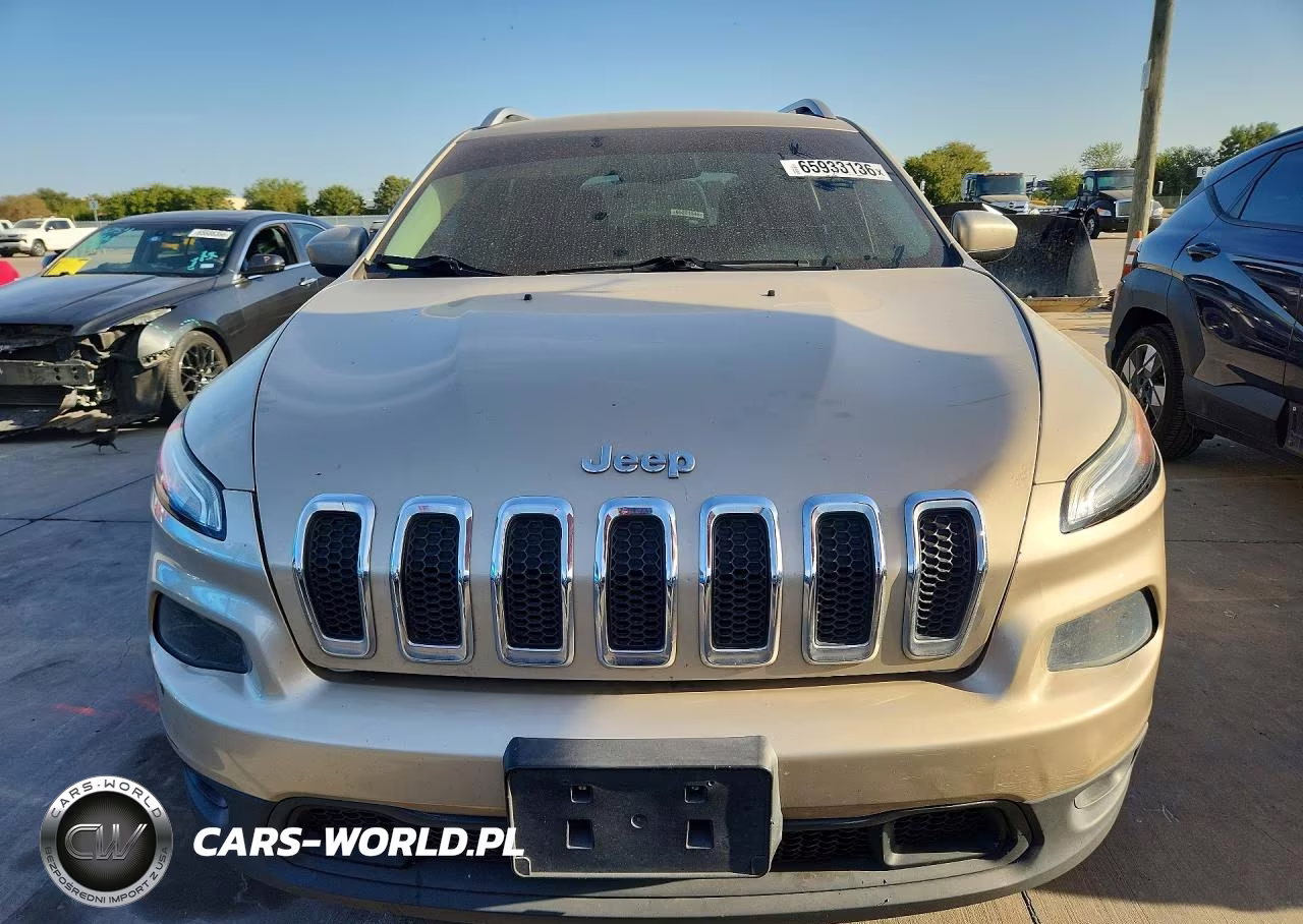 2014 Jeep Cherokee Latitude VIN:1C4PJLCB5EW186844 - 5