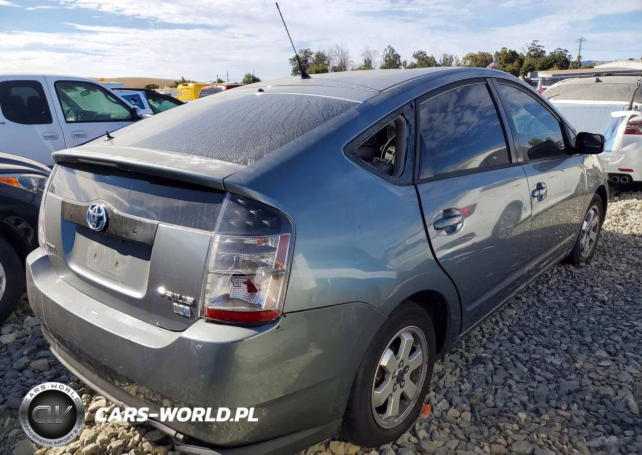 2005 Toyota Prius Base VIN:JTDKB20U153048940 - 3