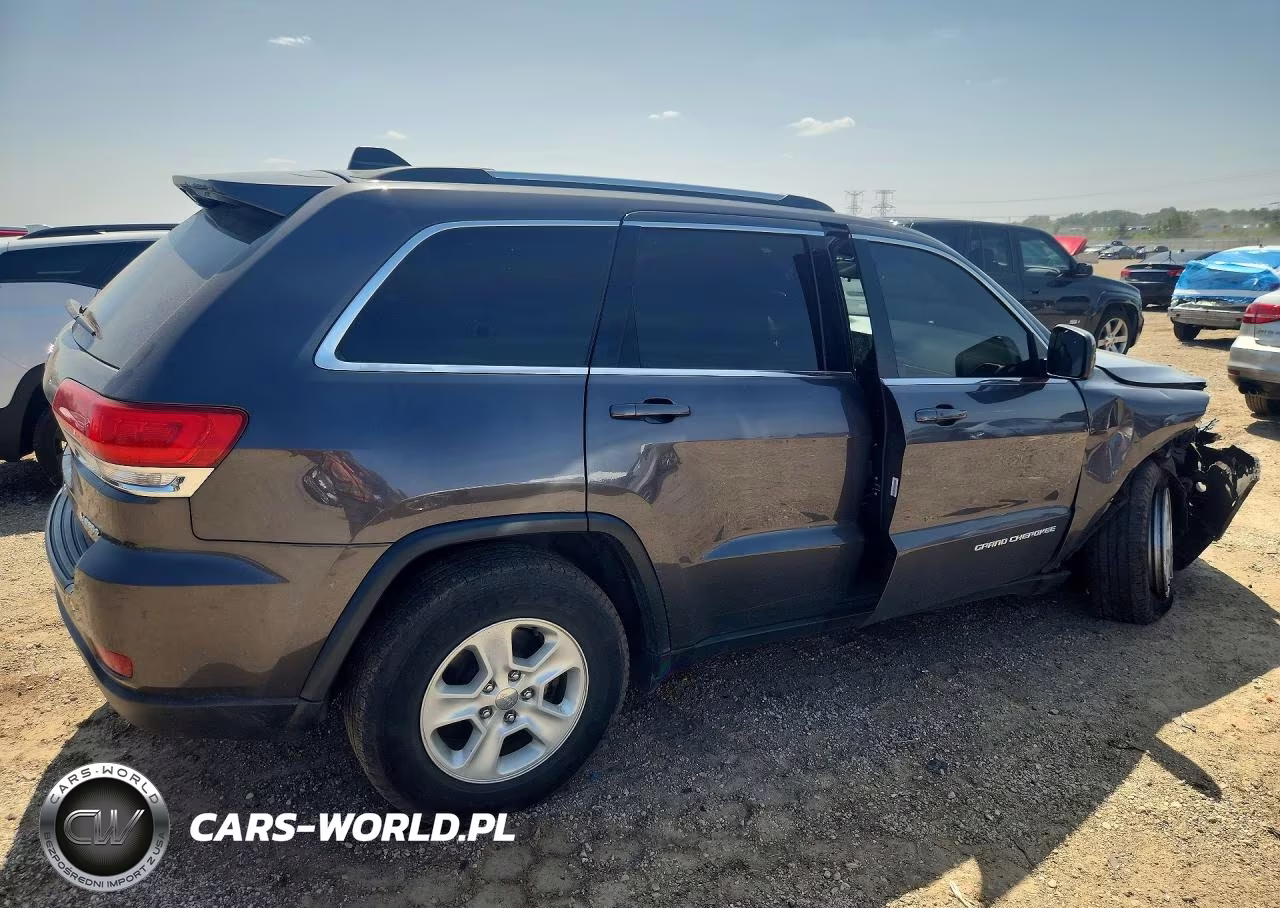 2016 Jeep Grand Cherokee Laredo VIN:1C4RJFAG0GC492279 - 3