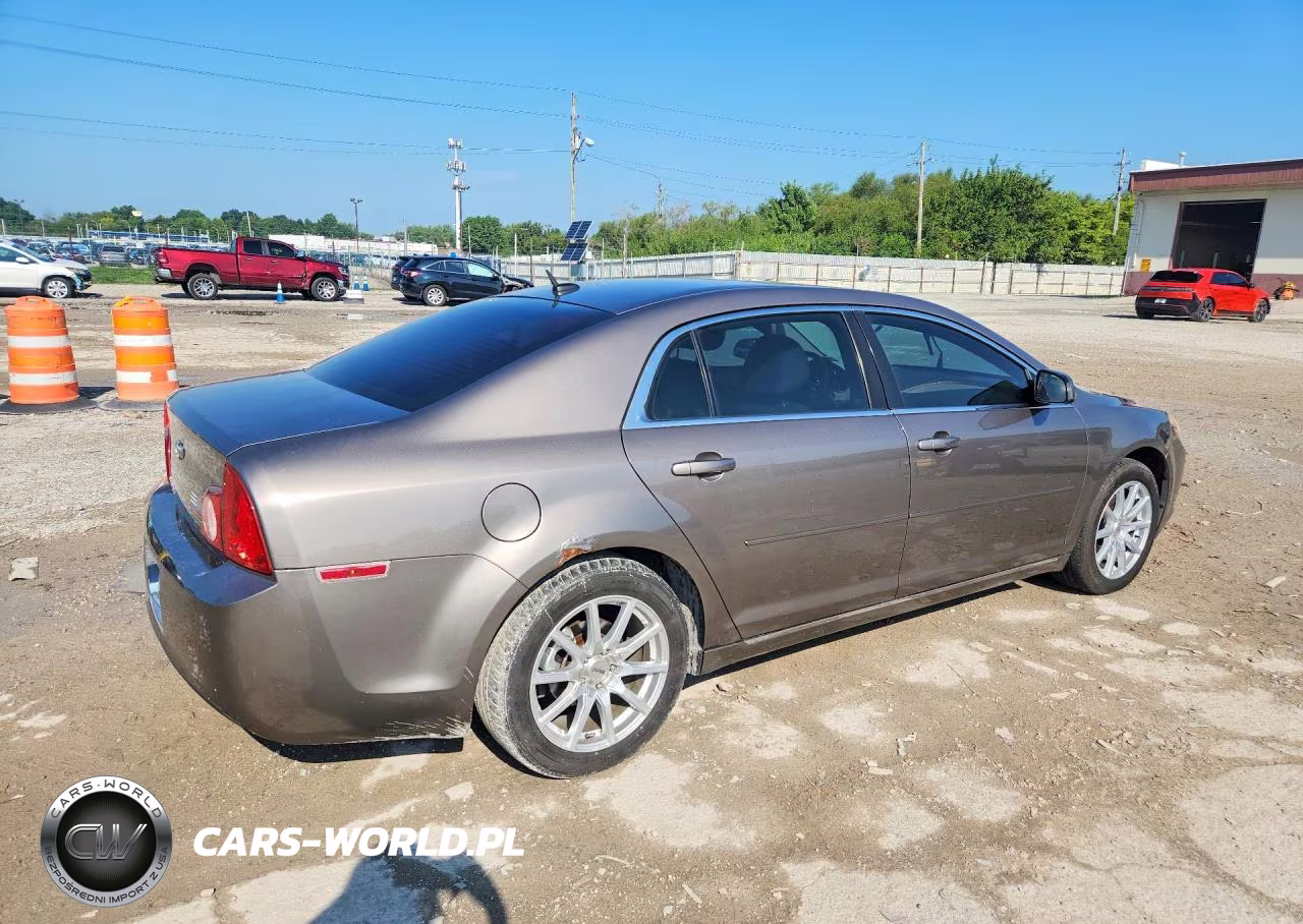 2010 Chevrolet Malibu 1Lt VIN:1G1ZC5EB2AF223332 - 3