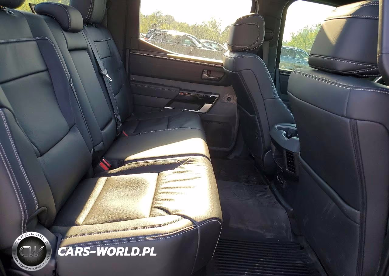 2026 Toyota Tundra Limited VIN:5TFWA5DB6TX364726 - 10