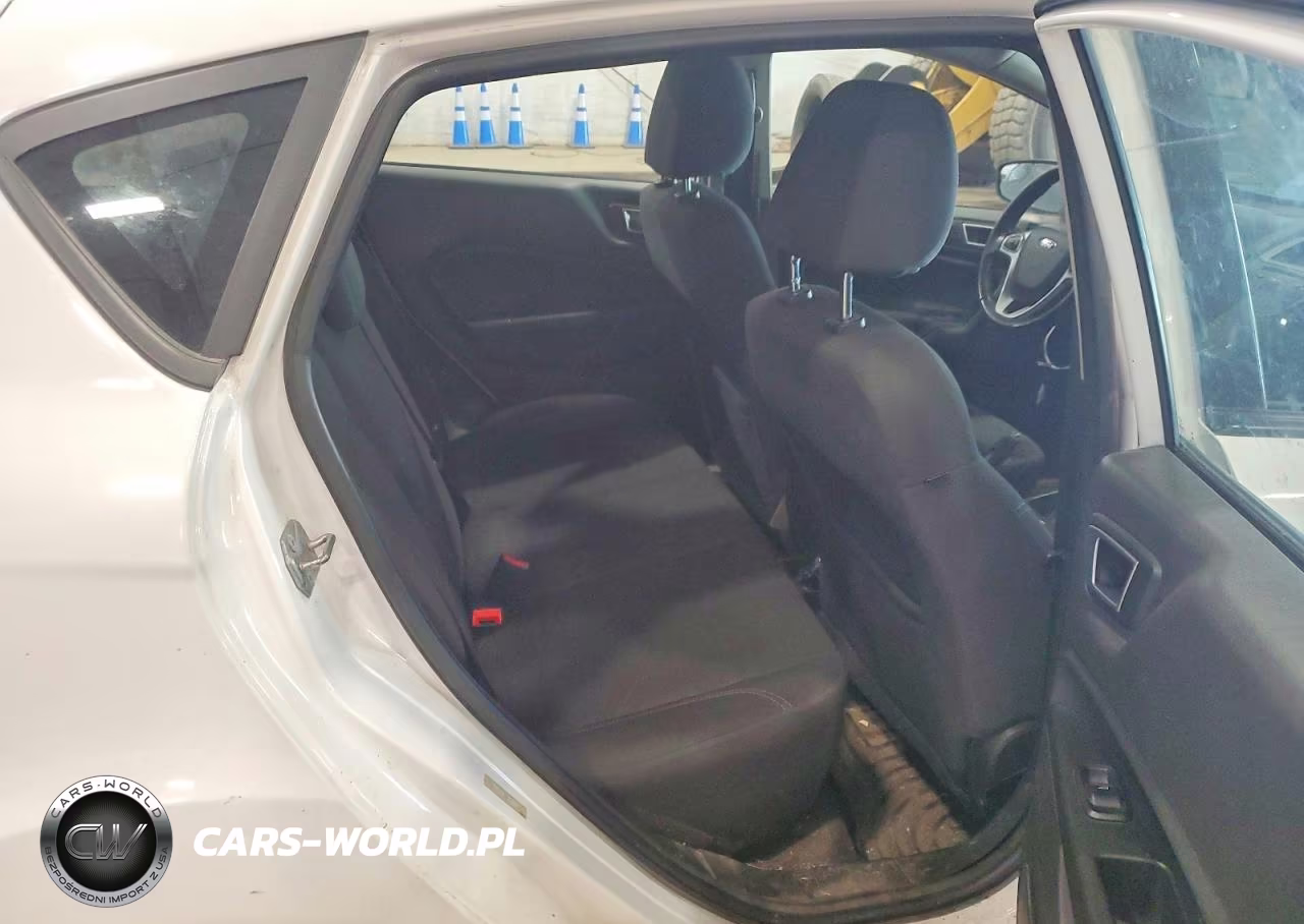 2015 Ford Fiesta Se VIN:3FADP4EJ5FM179685 - 10