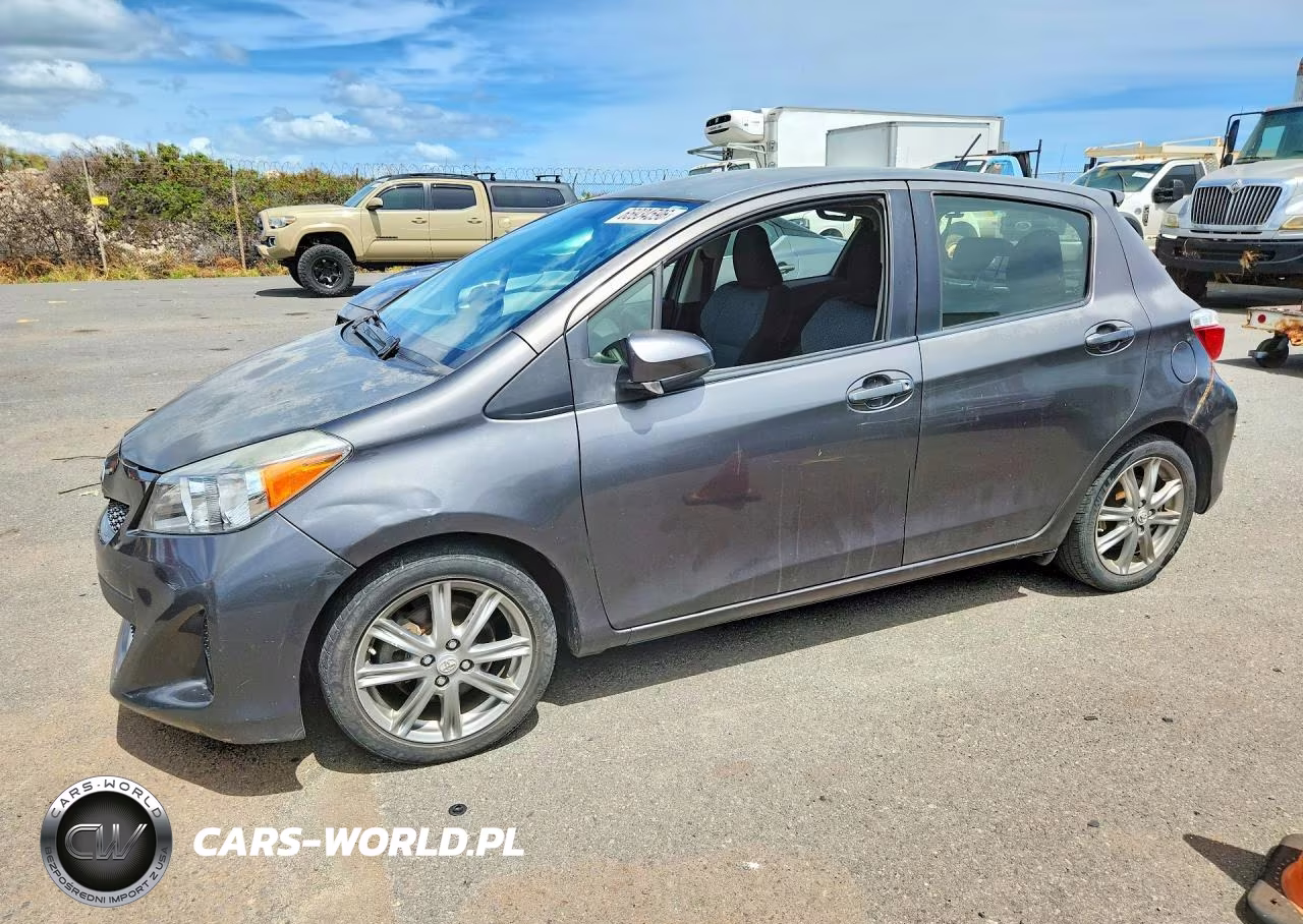 2012 Toyota Yaris 5-Door L VIN:JTDKTUD36CD535729 - 1