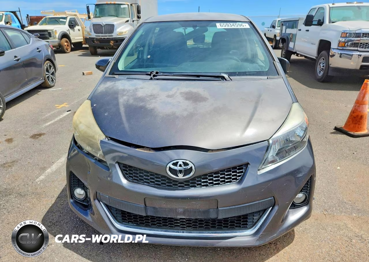 2012 Toyota Yaris 5-Door L VIN:JTDKTUD36CD535729 - 5