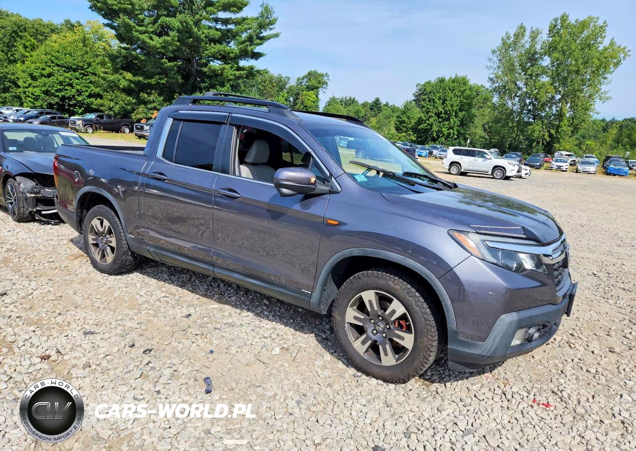 2017 Honda Ridgeline Rtl VIN:5FPYK3F60HB007013 - 4