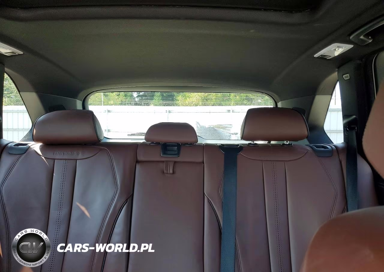 2018 BMW X5 Xdr40E VIN:5UXKT0C57J0V99700 - 10
